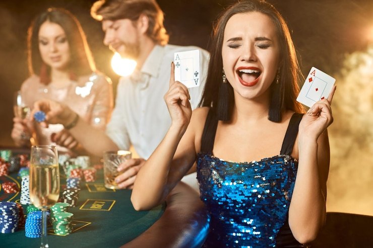 Antarmuka permainan Lucky Twins di platform indobet365 dengan tombol taruhan dan layar hasil